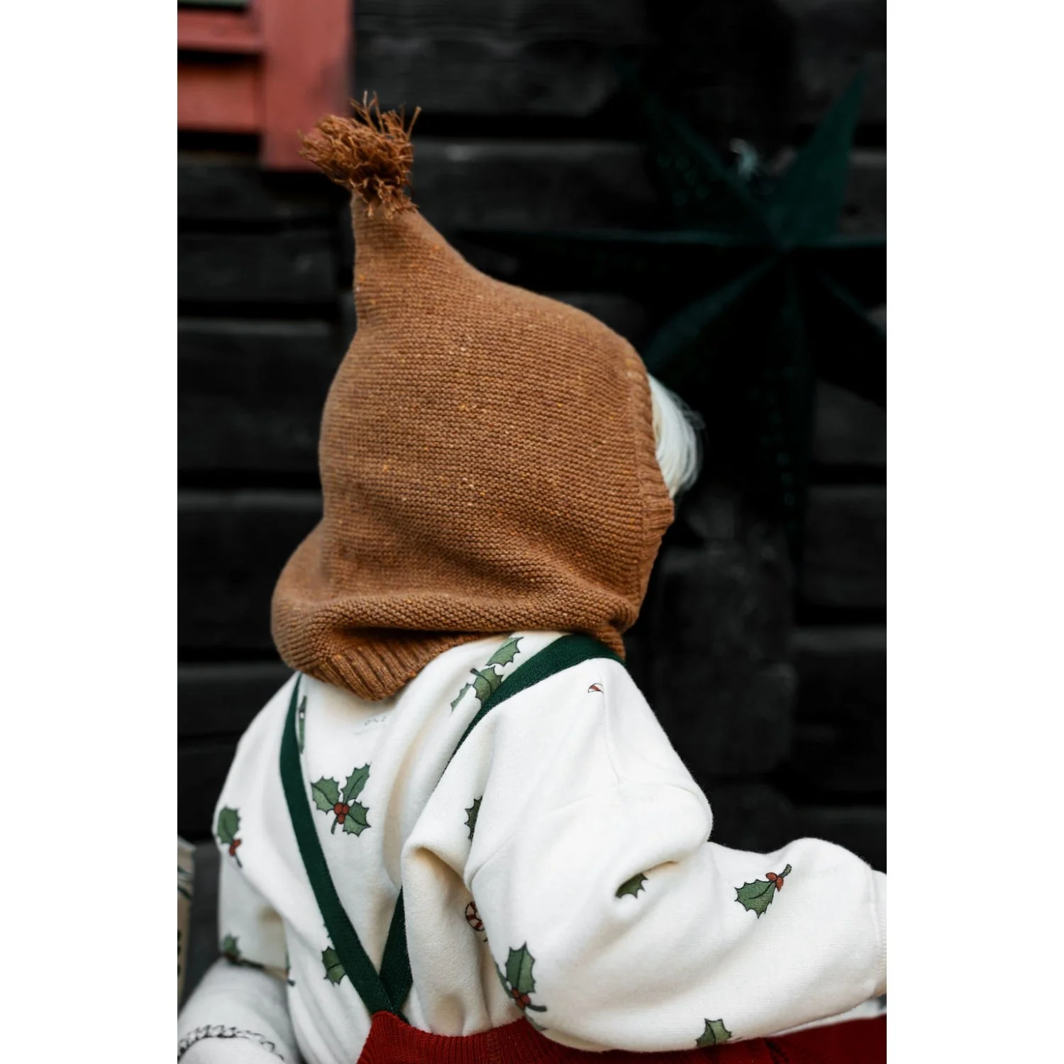 Silly Silas Maple Leaf With Dark Forest Green Footed Tights Christmas Edition - Image 5