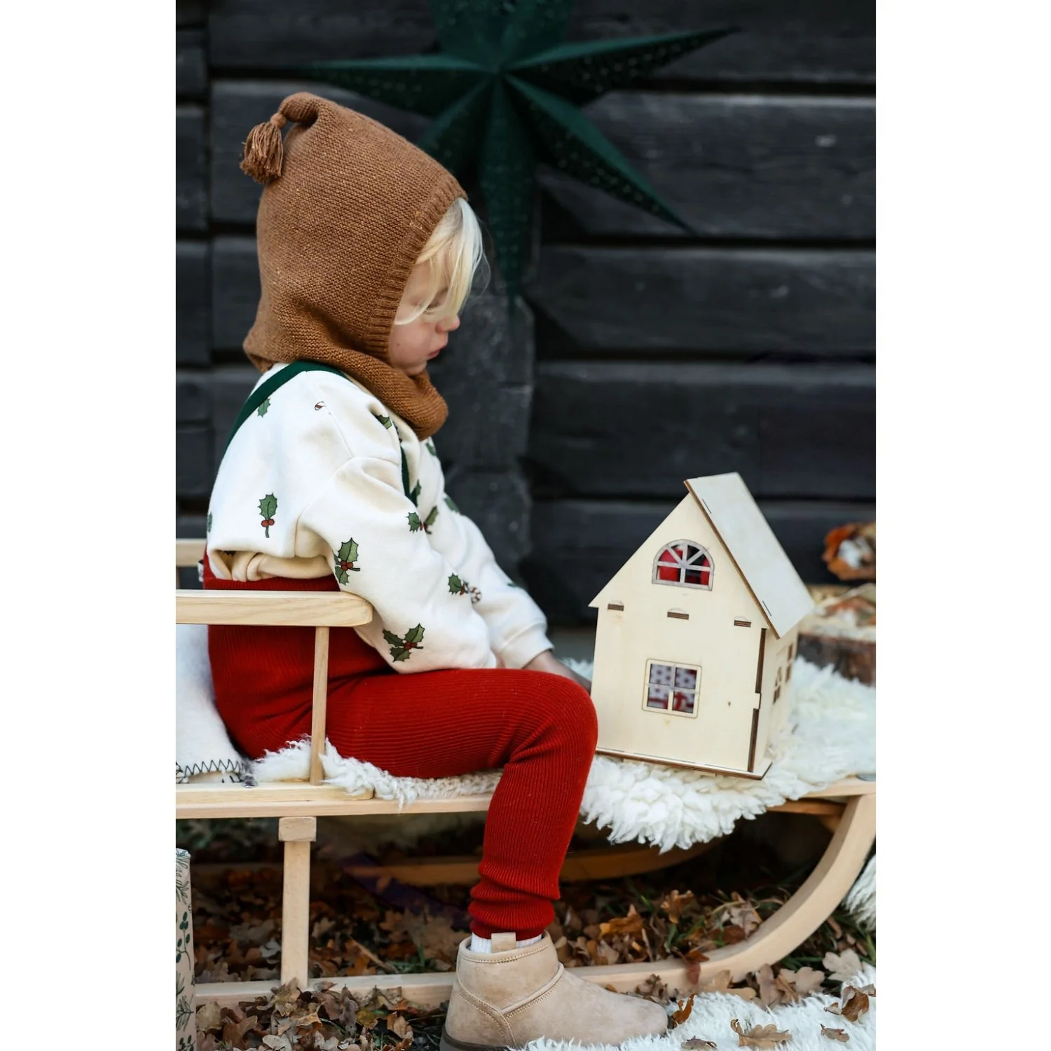 Silly Silas Maple Leaf With Dark Forest Green Footless Tights Christmas Edition - Image 8