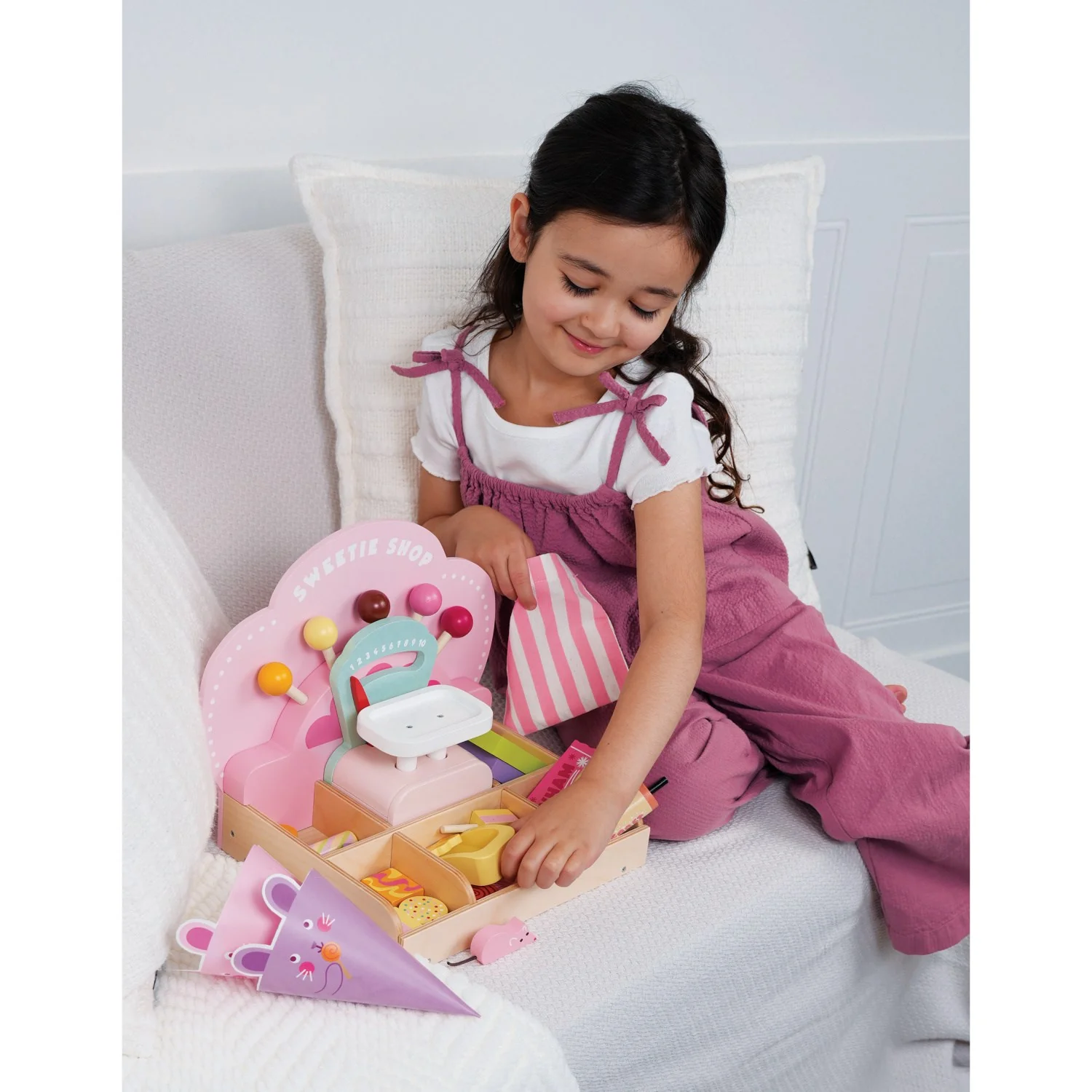 Tender Leaf Candy Shop - Image 10