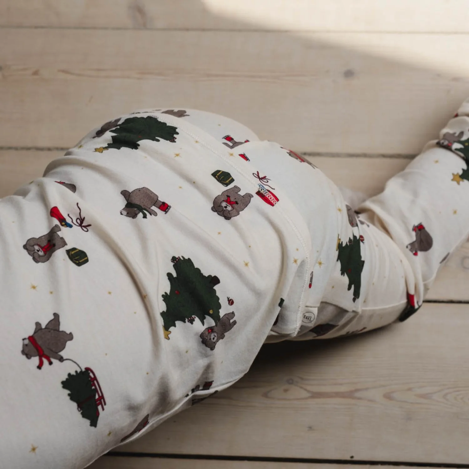 That's Mine Christmas Shopping Emilio Homewear Set - Image 4