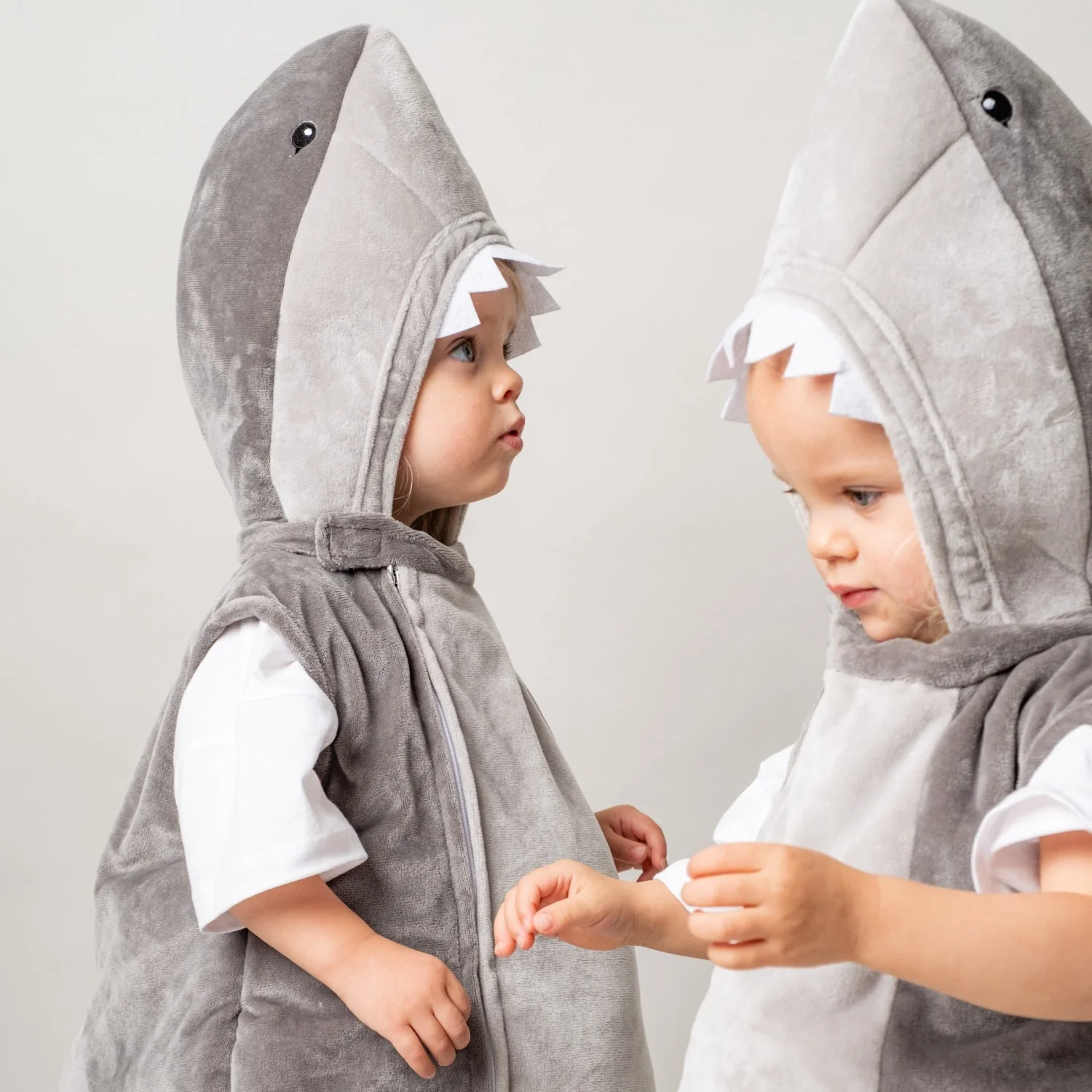 That's Mine Silver Grey Hank Shark Suit - Image 4