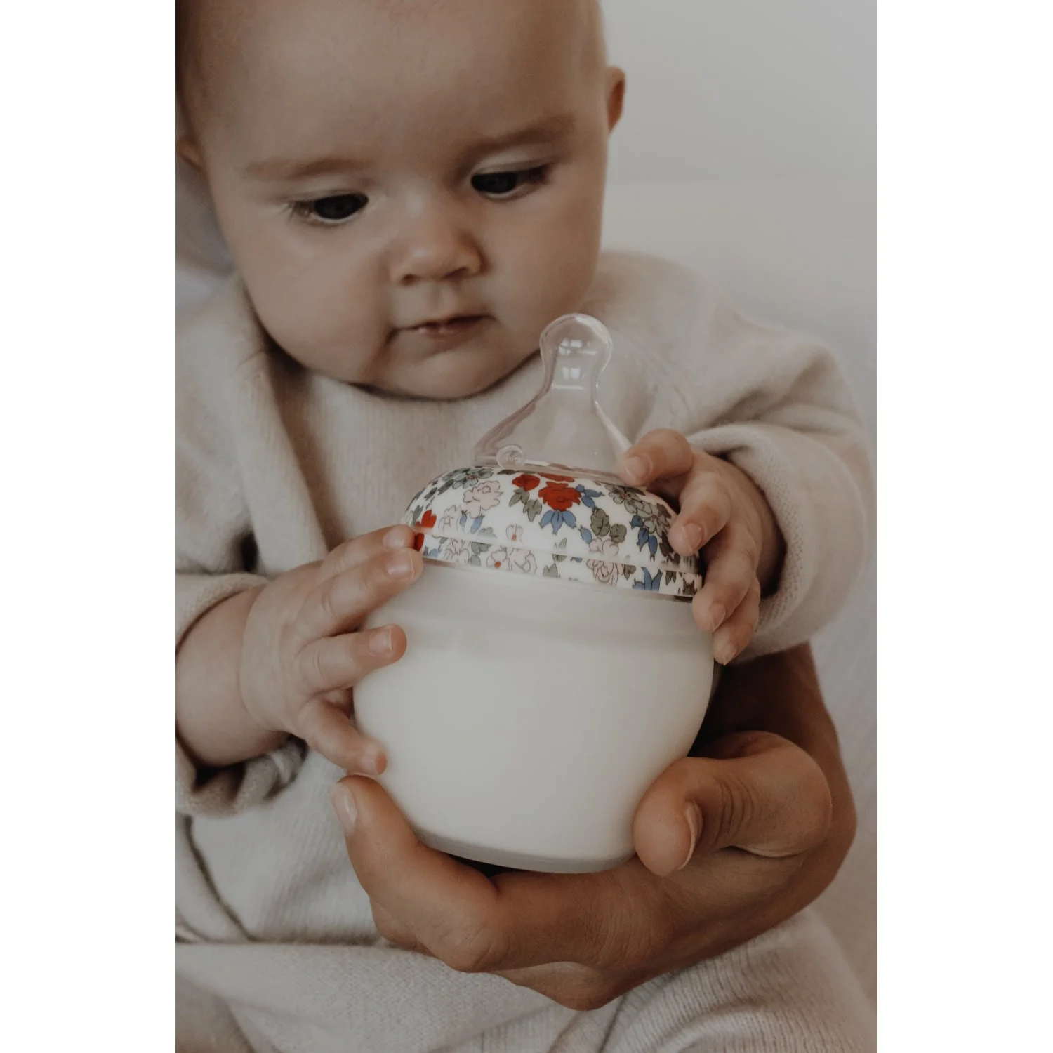 That's Mine X Élhée Bittersweet Collab Baby Bottle 240 Ml - Image 13