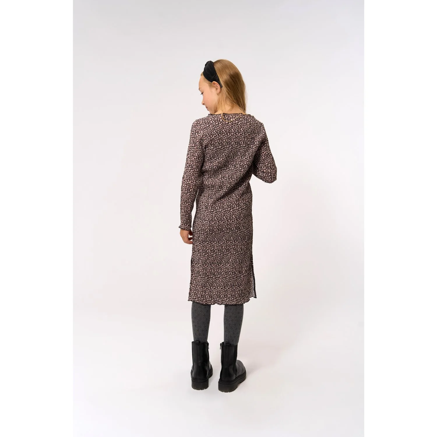 The New Feather Gray AOP TNPet L_S Pleat Dress - Image 4