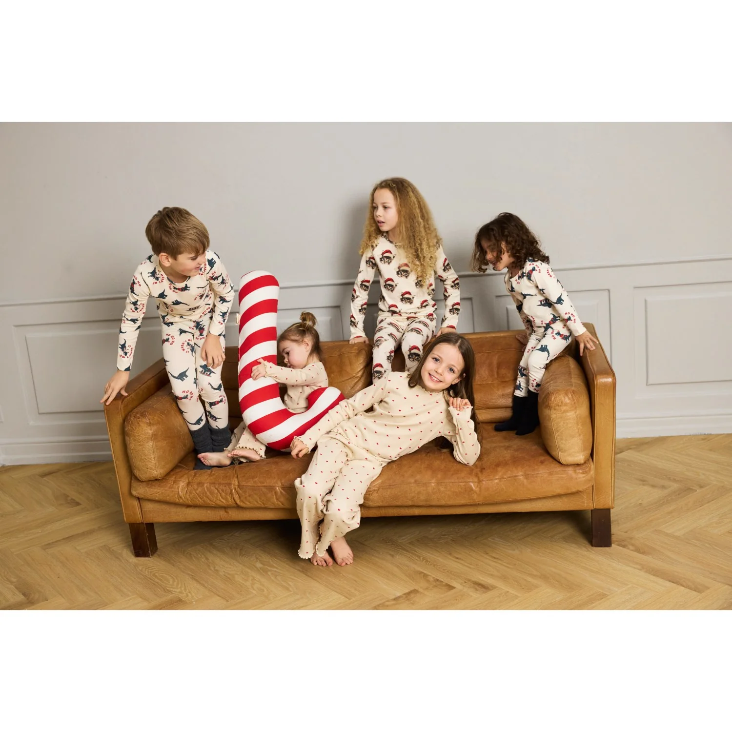 The New Gardenia AOP Holiday Heart Rib Night Set - Image 3