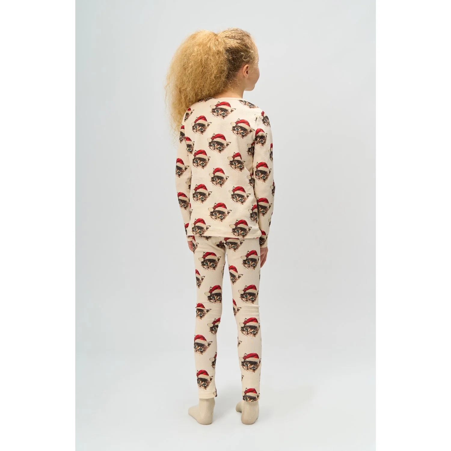 The New Gardenia Cat AOP Holiday Rib Night Set - Image 5