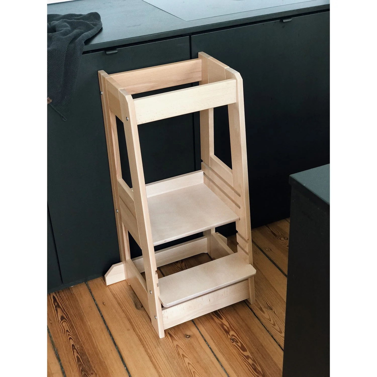tiSsi® Nature Felix Learning Tower Solid Beech - Image 13