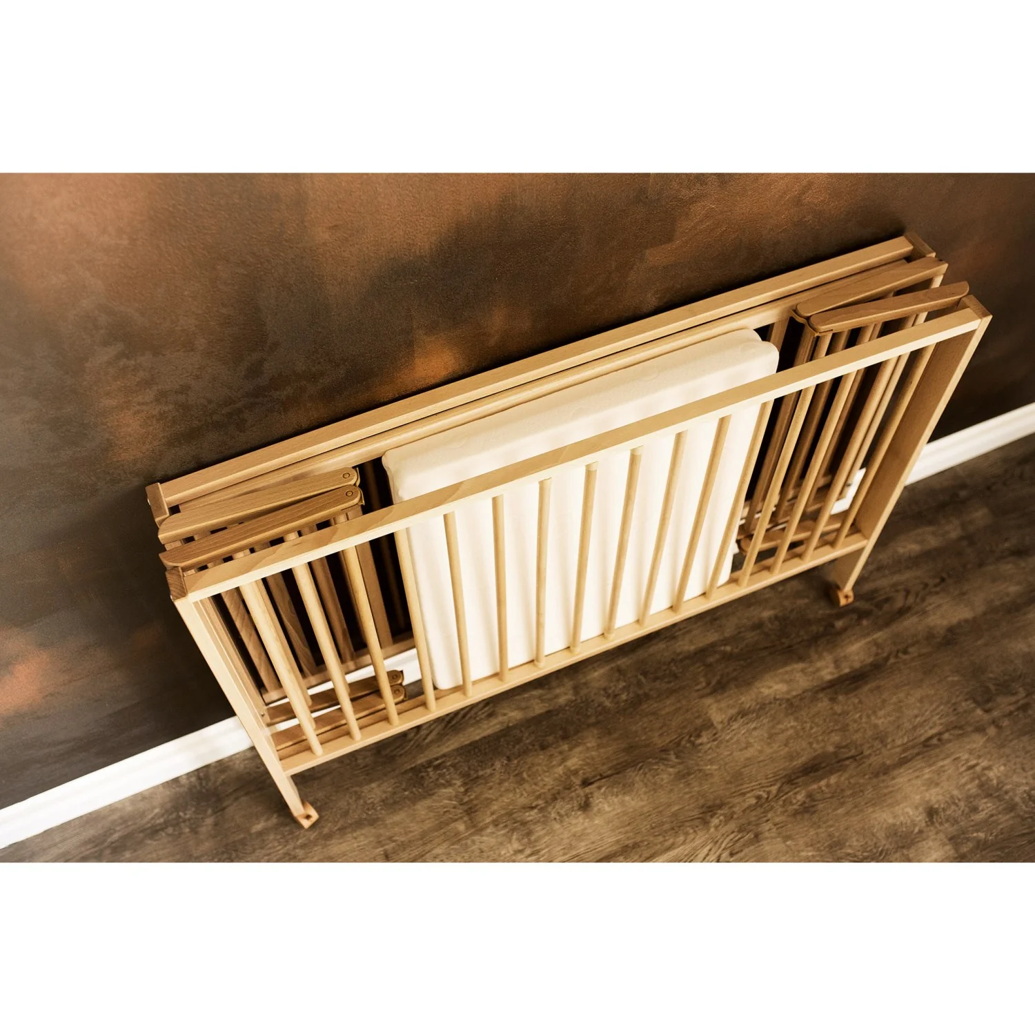 tiSsi® Nature Jori Foldable Bed Solid Beech - Image 9