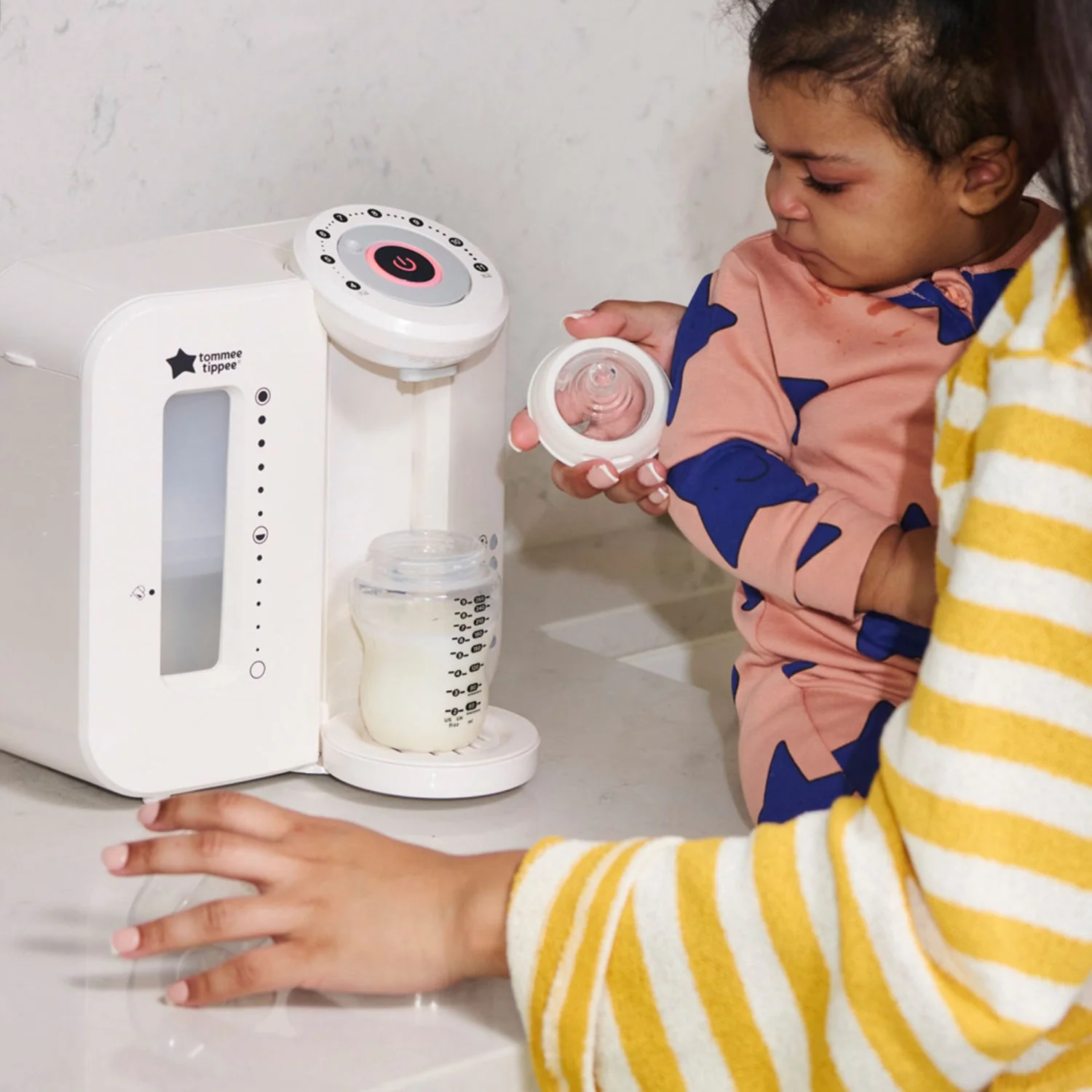 Tommee Tippee CTN Perfect Prep Machine - White - Image 2
