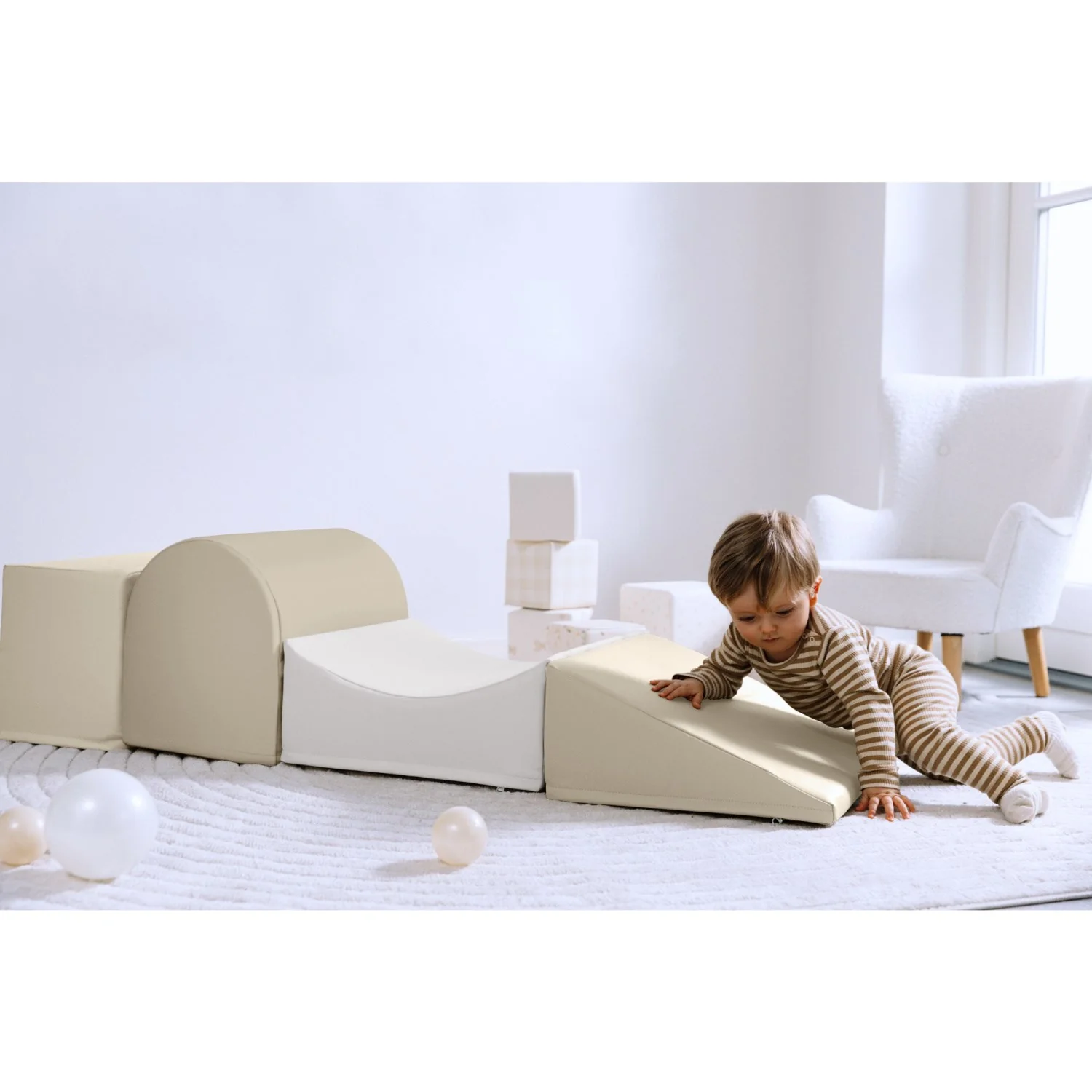 Tumble Time 4-Piece Mini Tumble Set in Vegan PU Leather - Image 4
