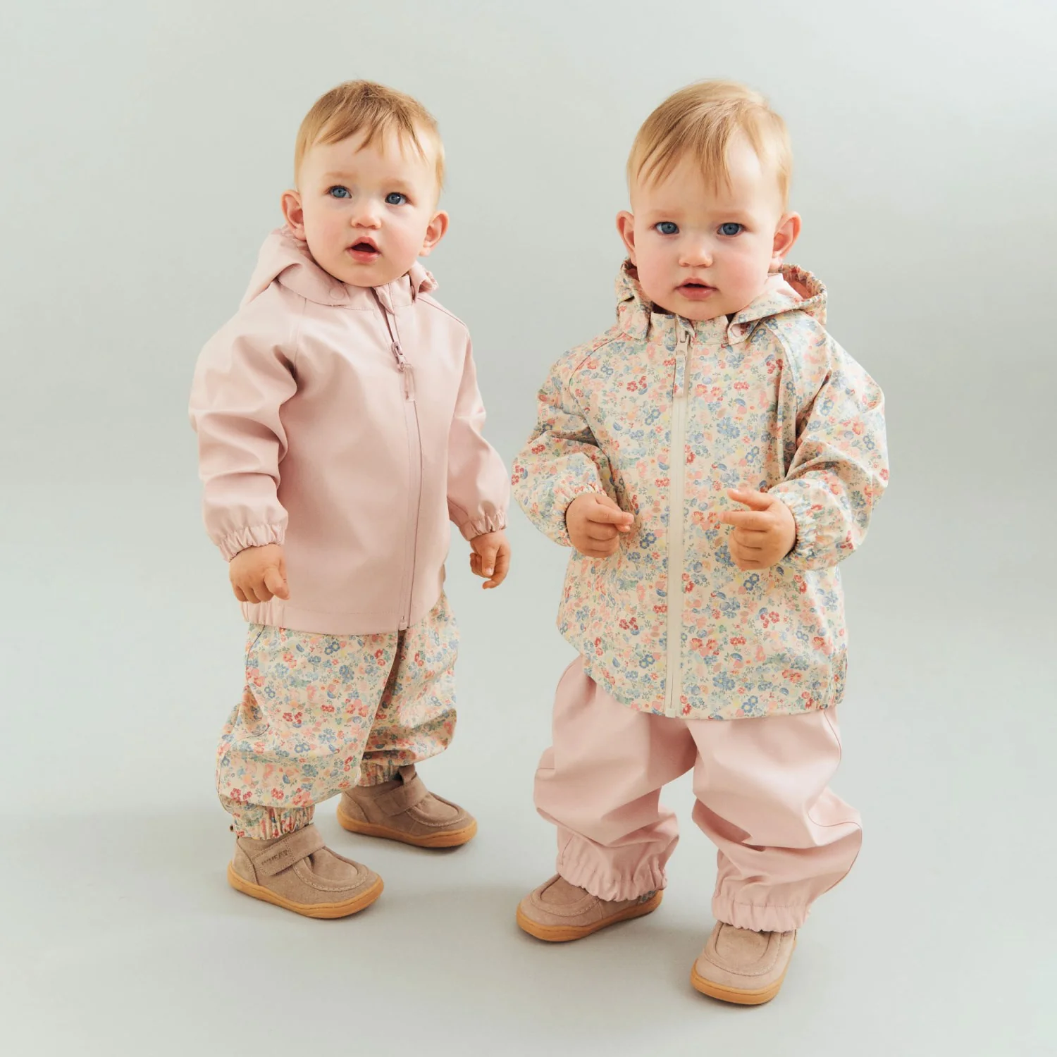 Wheat Flowers And Seashells Rainwear Charlo Overall - Image 3